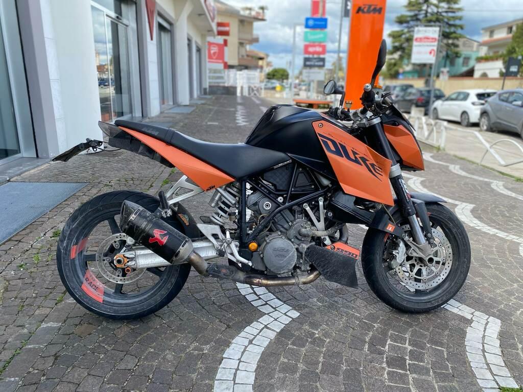 990 SUPER DUKE