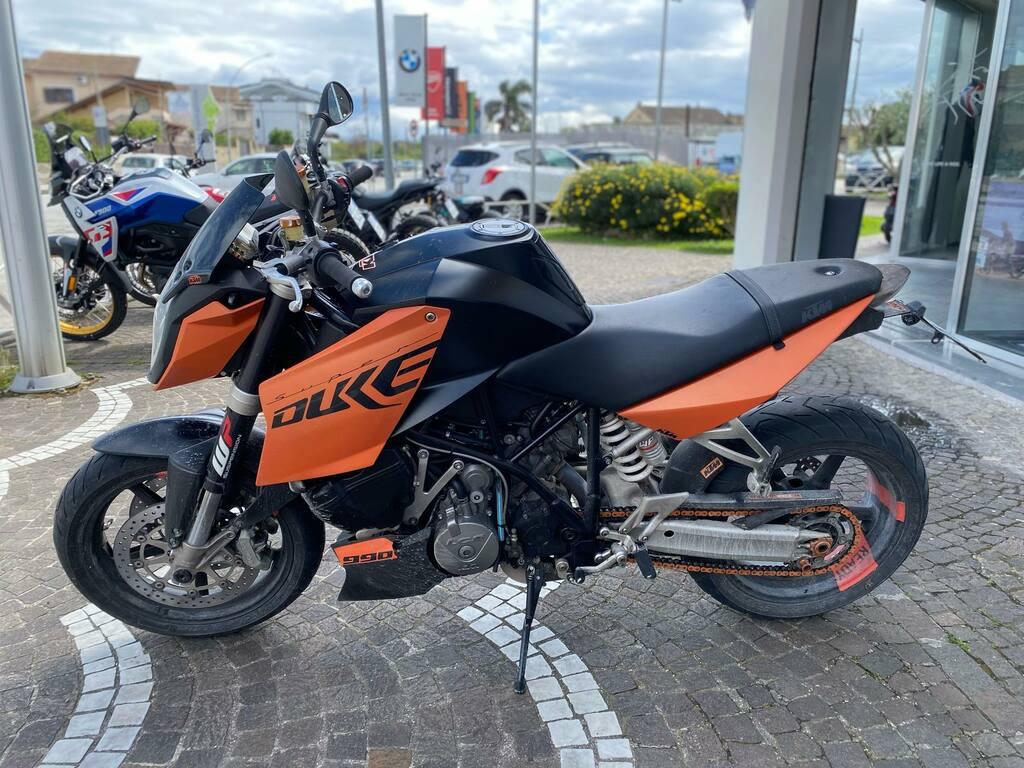 990 SUPER DUKE