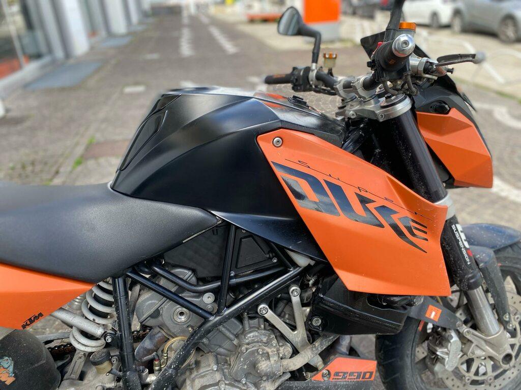 990 SUPER DUKE