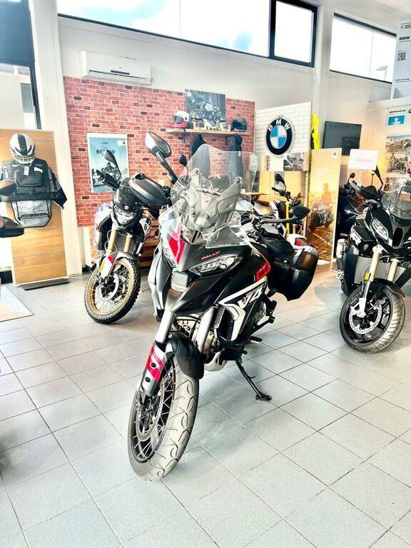 MULTISTRADA V4