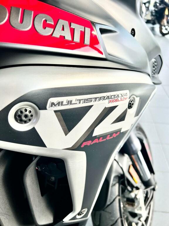 MULTISTRADA V4