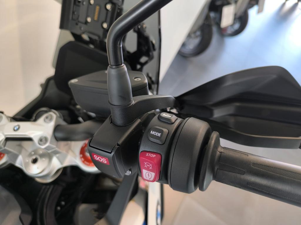 F 900 GS