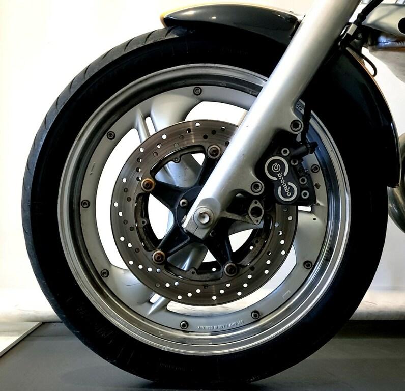 R 1200 C