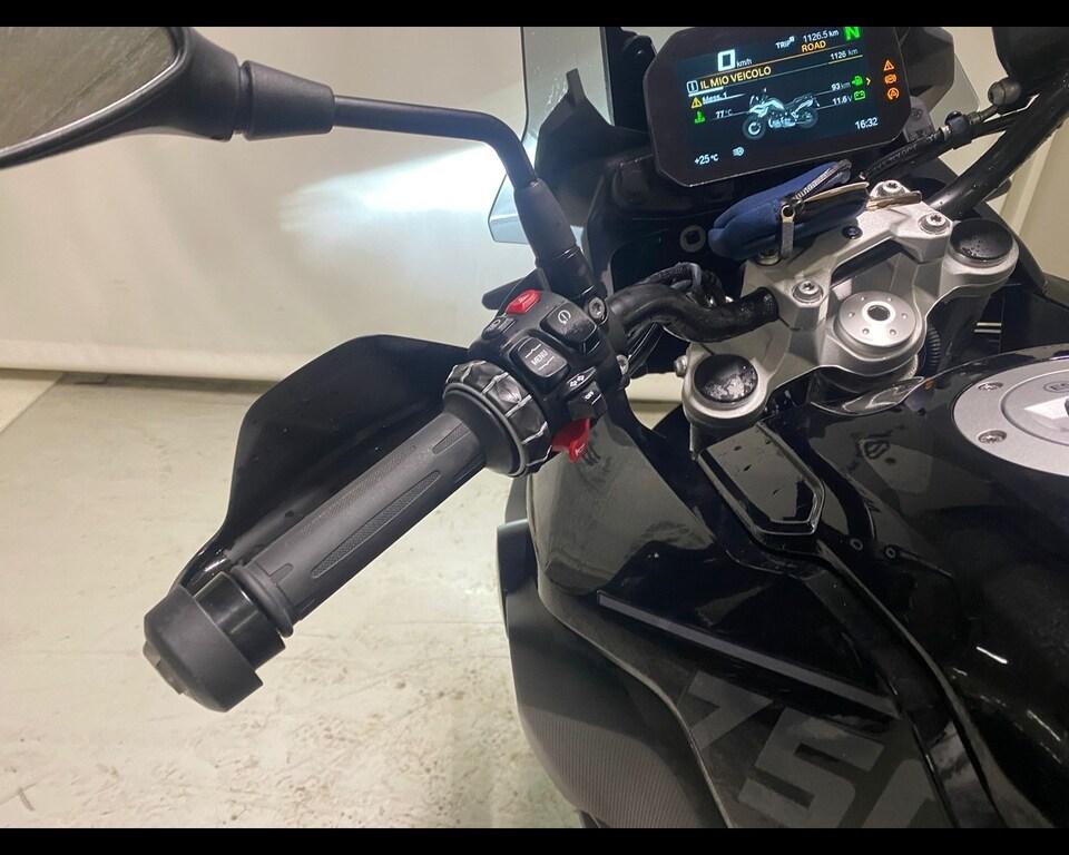 F 750 GS