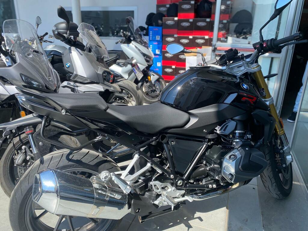 R 1250 R