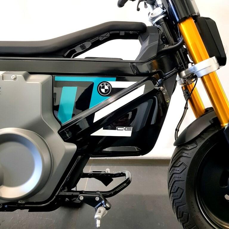 CE 02