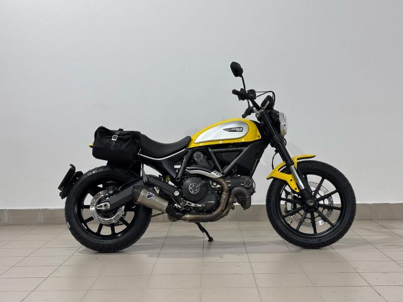 SCRAMBLER 800