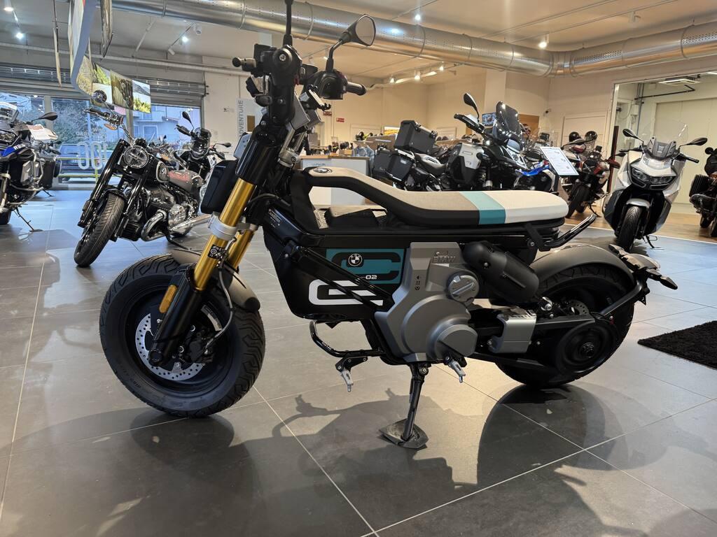 CE 02