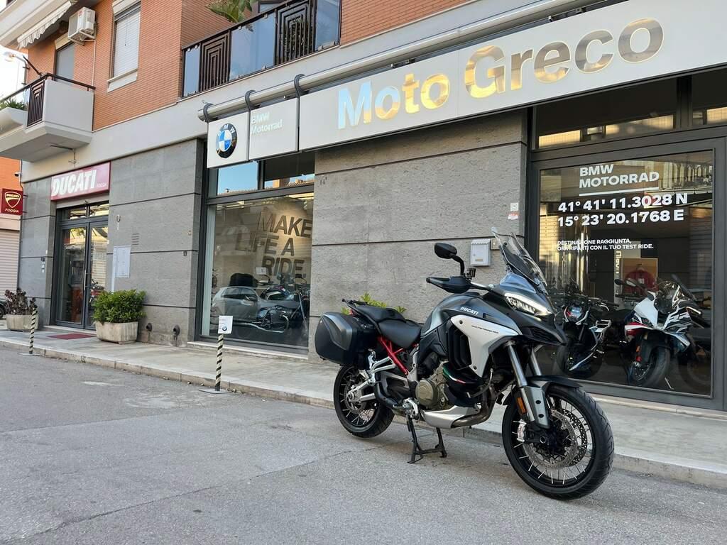 MULTISTRADA V4