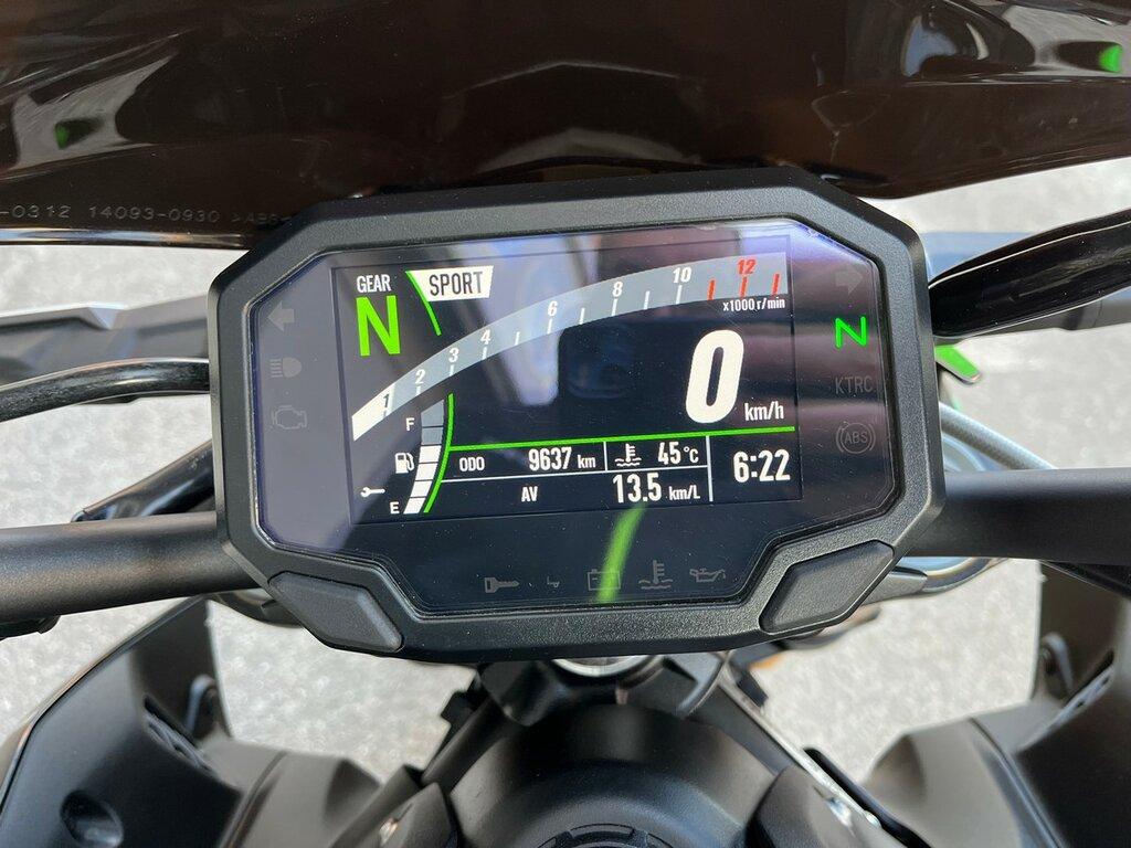 Z 900