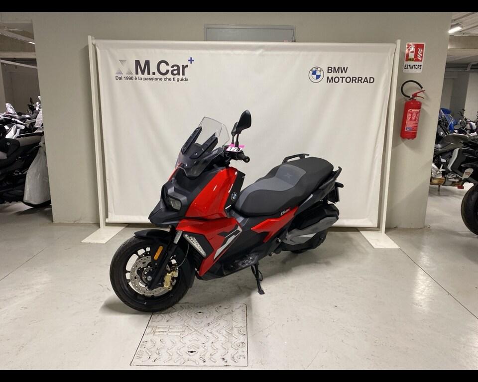 C 400 X