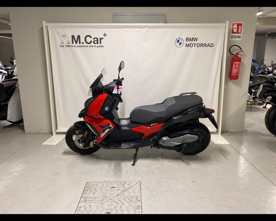 C 400 X
