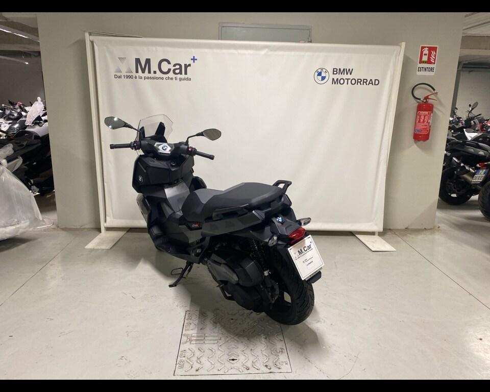C 400 X