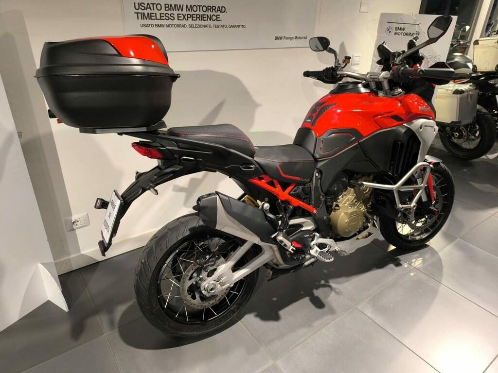 MULTISTRADA V4