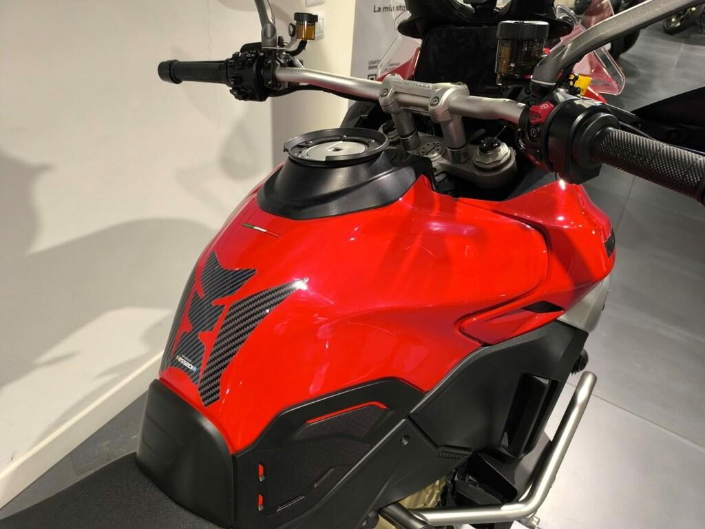 MULTISTRADA V4