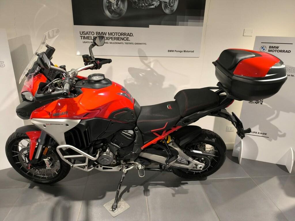 MULTISTRADA V4
