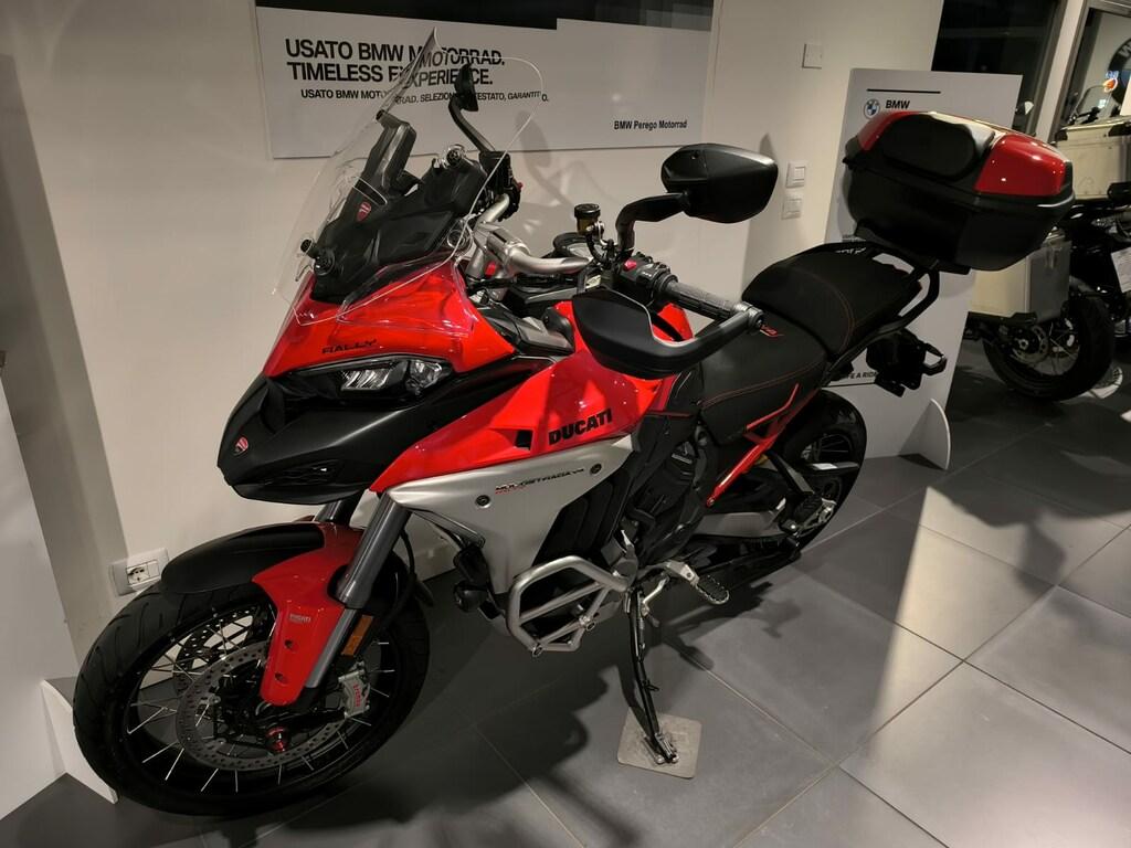 MULTISTRADA V4