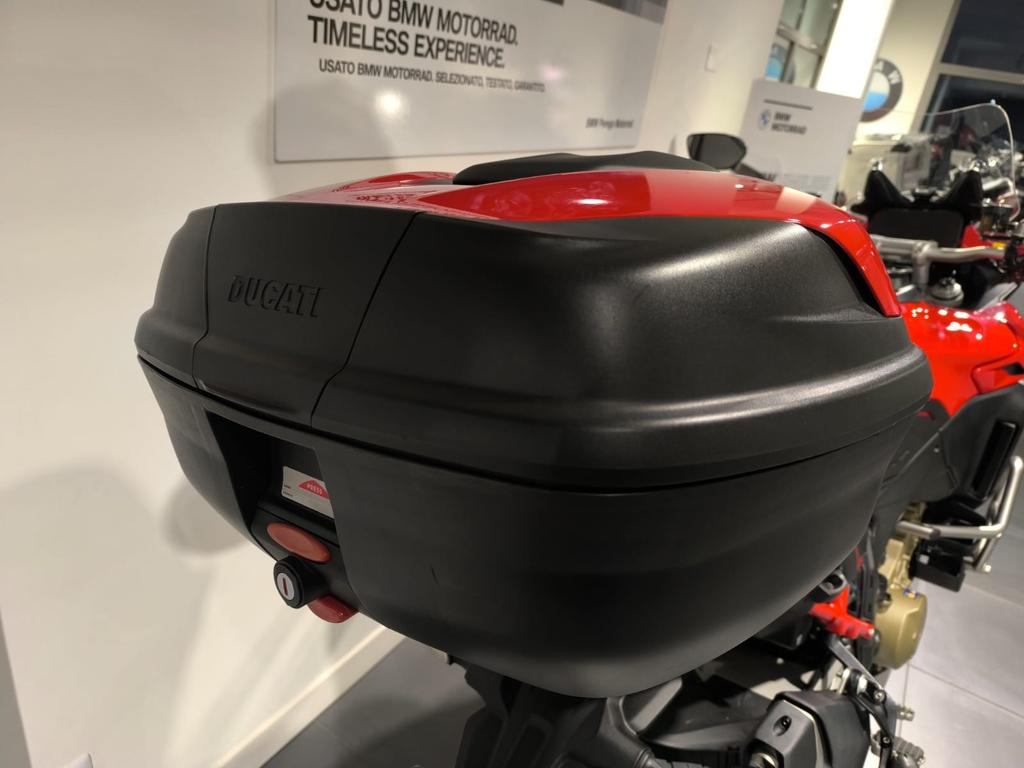 MULTISTRADA V4