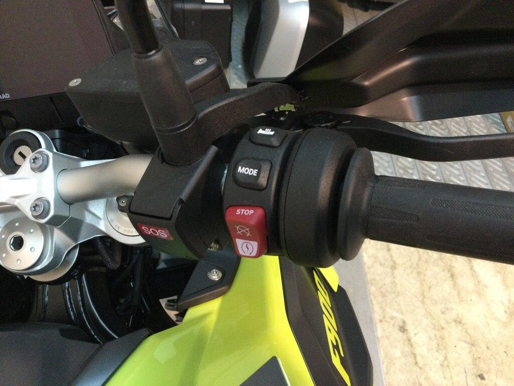 F 900 GS