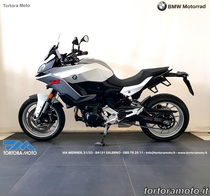 F 900 XR