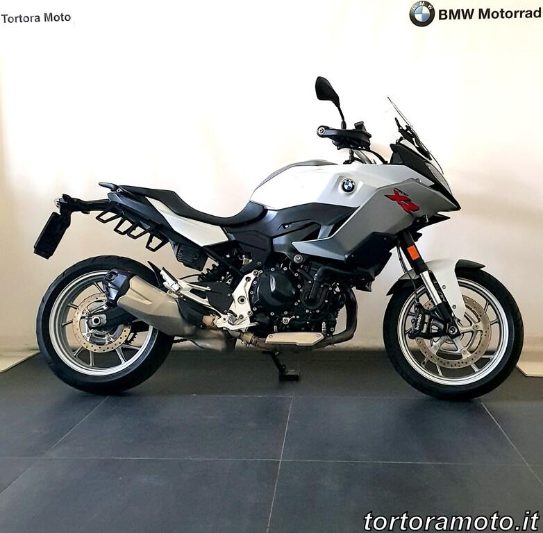 F 900 XR