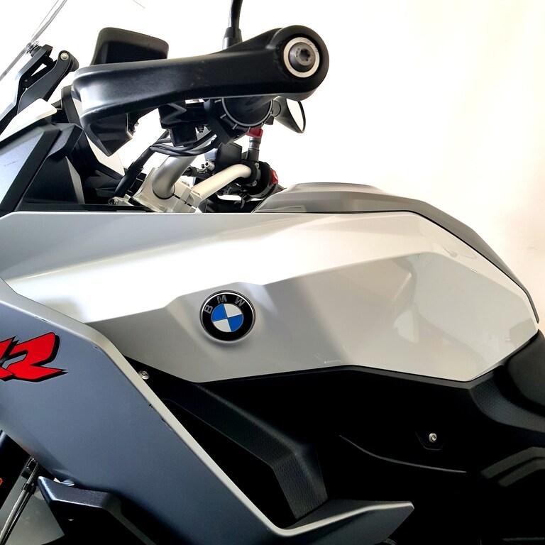 F 900 XR