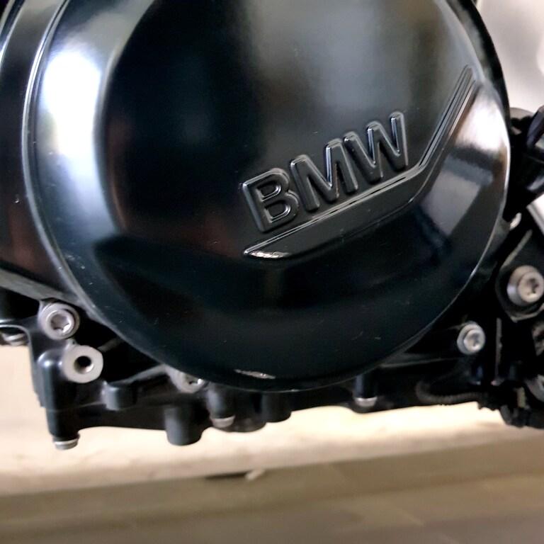 F 900 XR