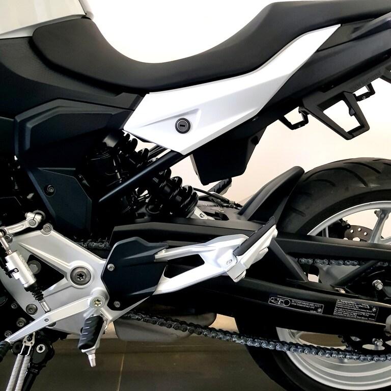 F 900 XR