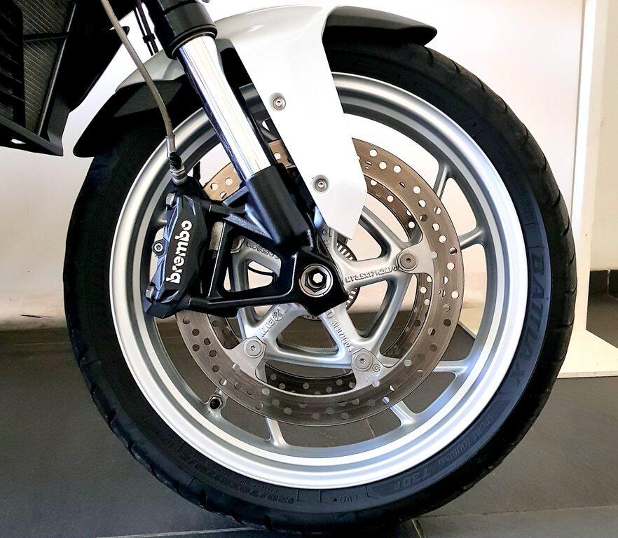 F 900 XR