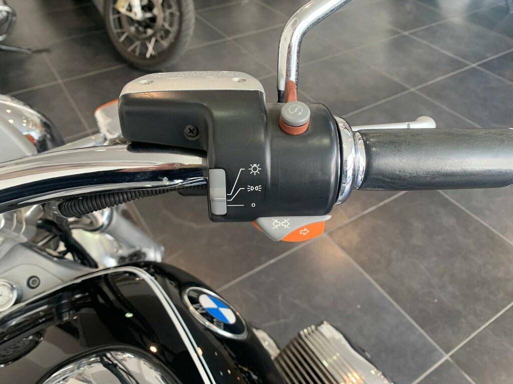 R 1200 C