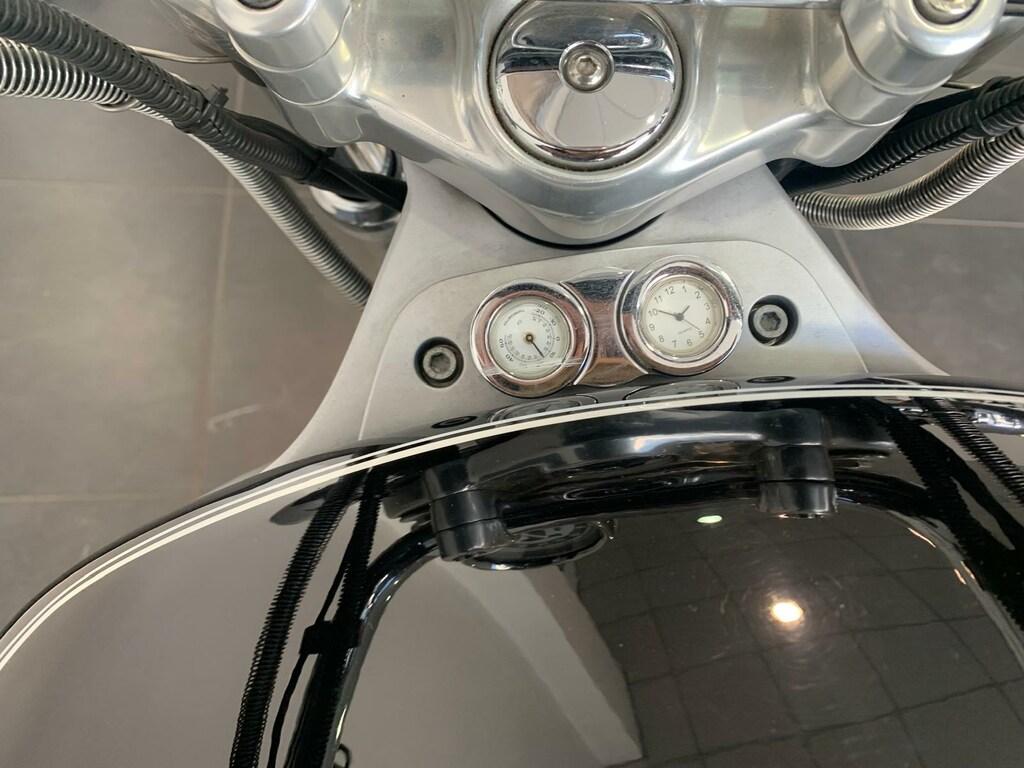 R 1200 C