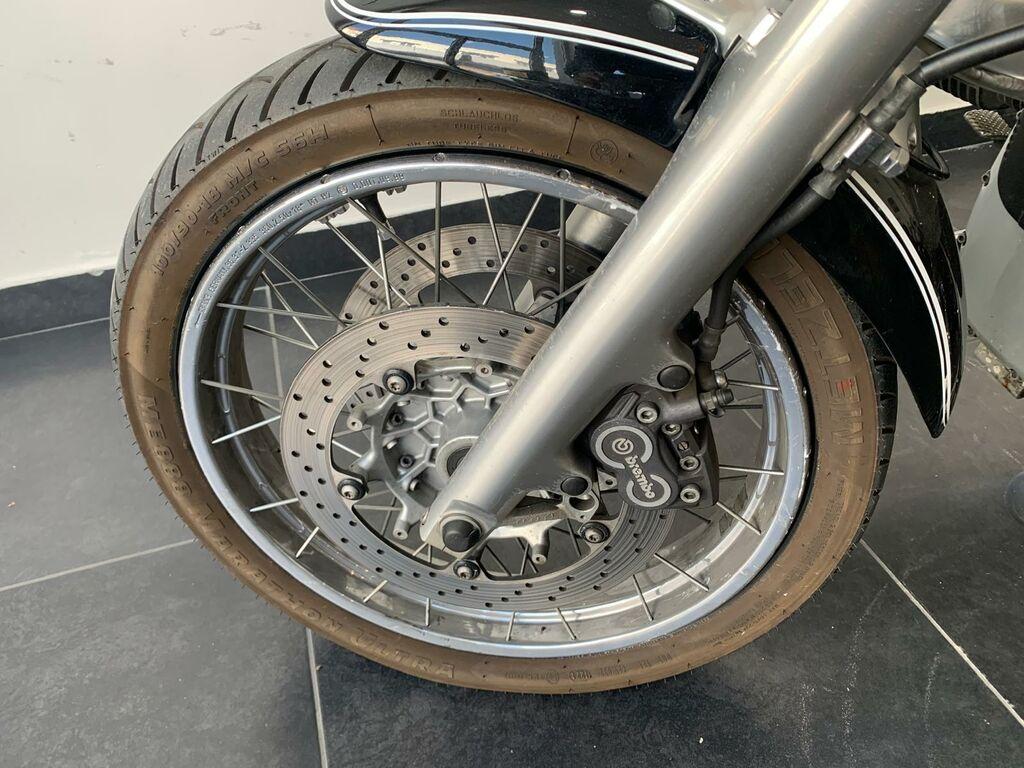 R 1200 C