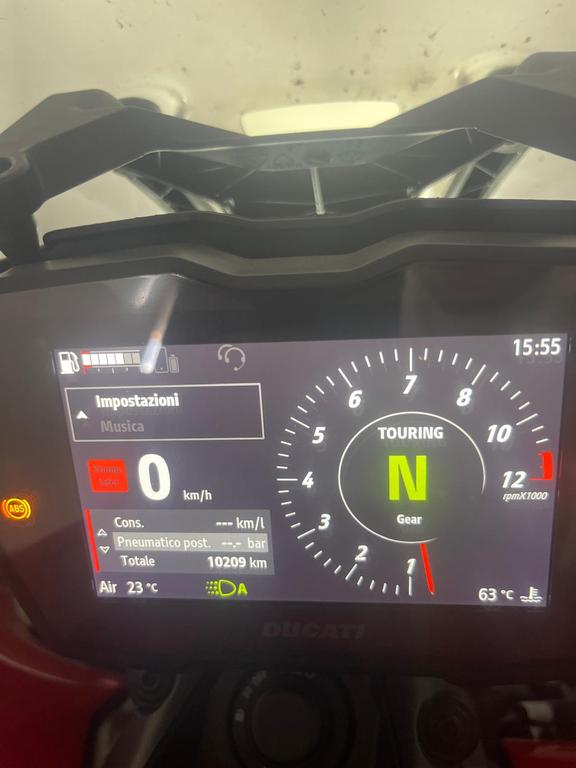 DIAVEL V4