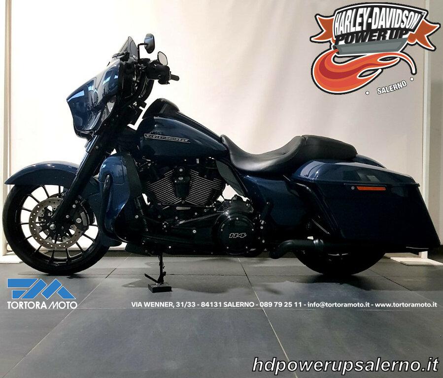 STREET GLIDE 1868
