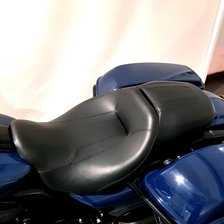 STREET GLIDE 1868