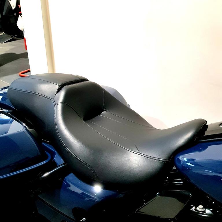 STREET GLIDE 1868