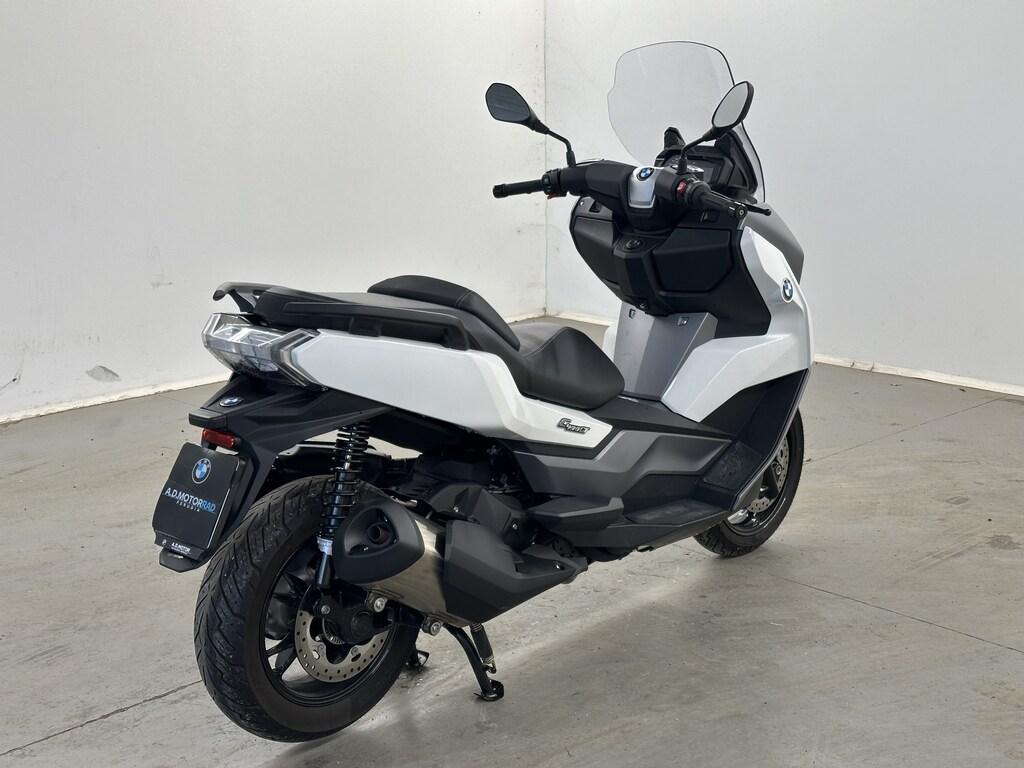 C 400 GT