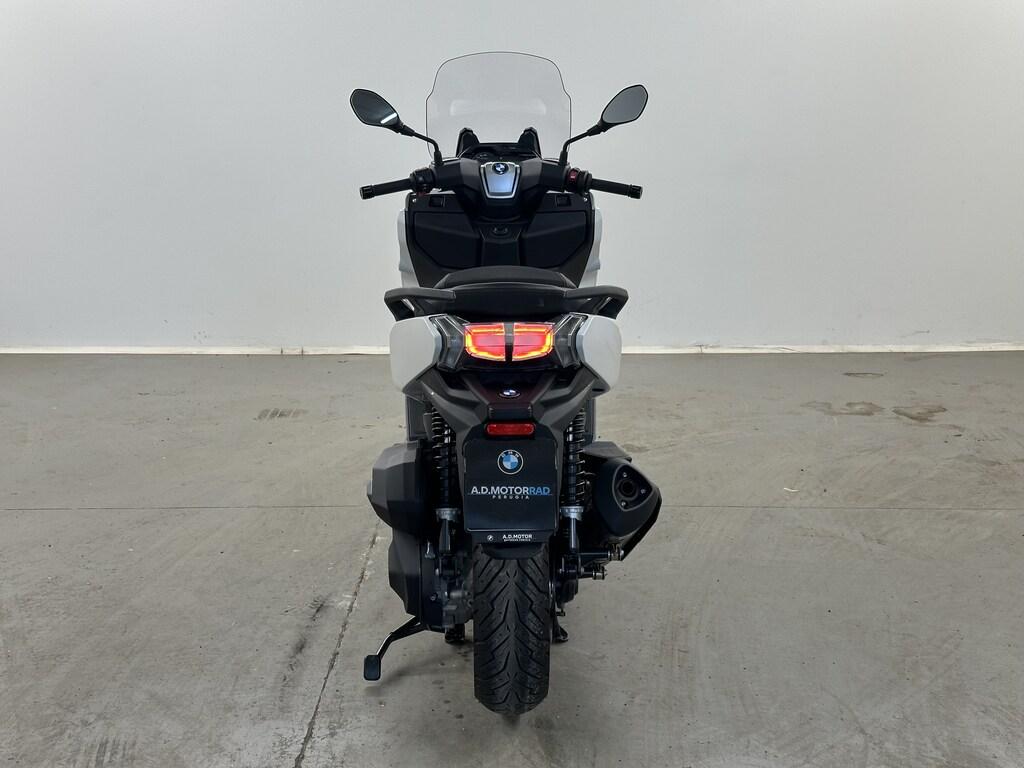C 400 GT