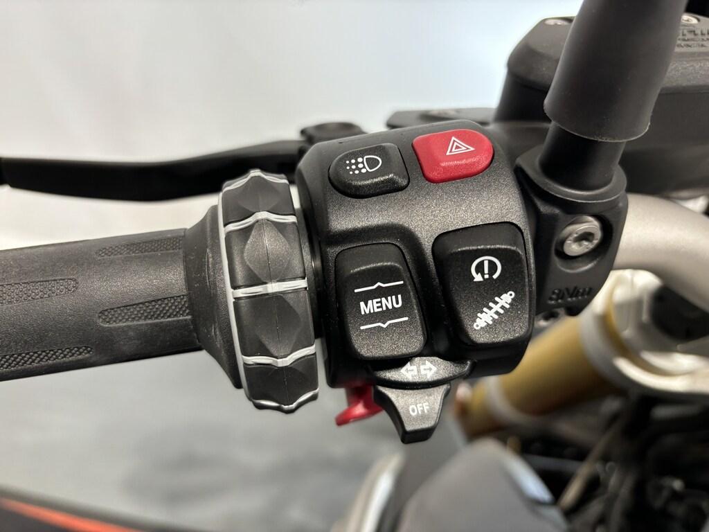R 1250 R