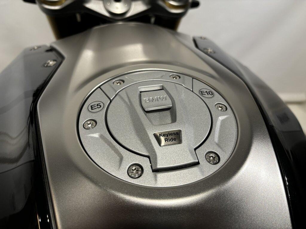 R 1250 R