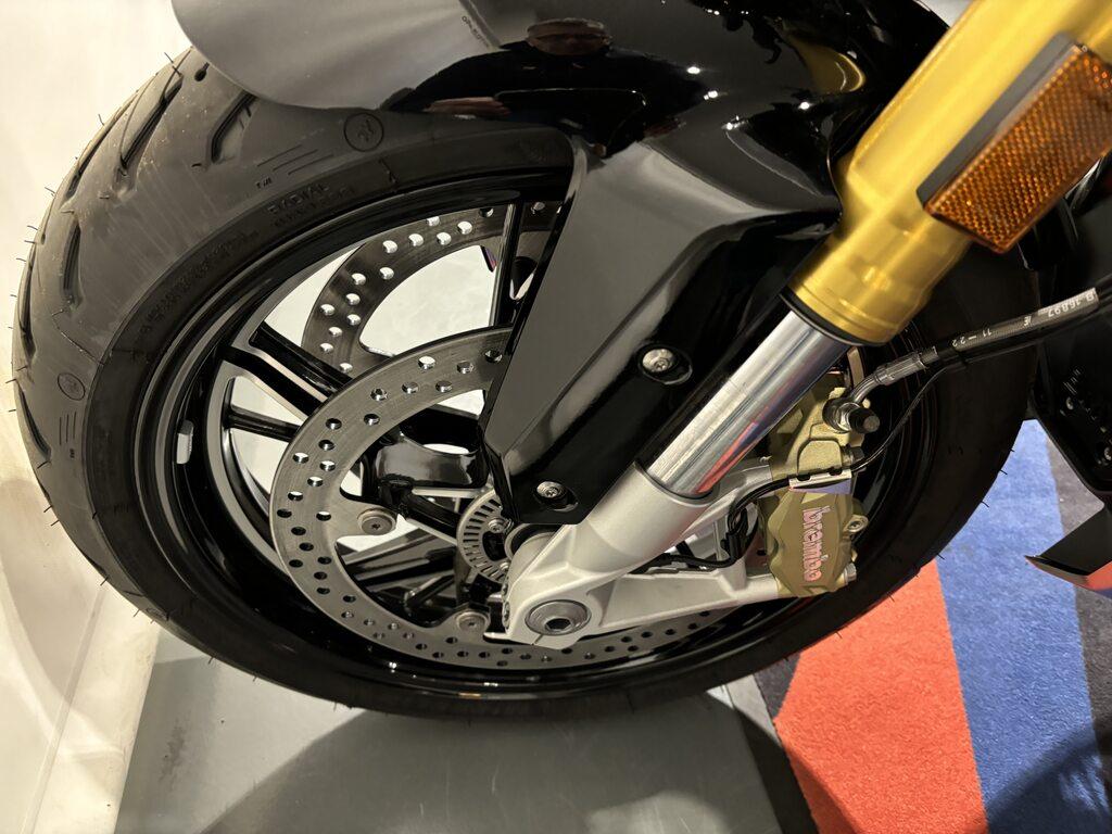 R 1250 R