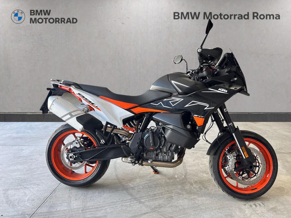 890 SMT
