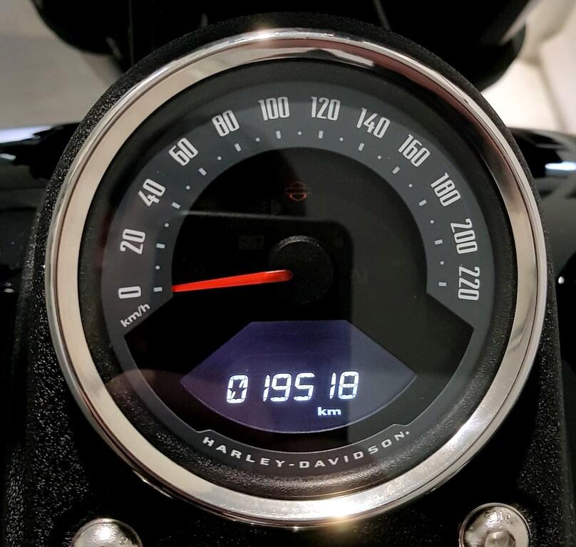 LOW RIDER 114 1868