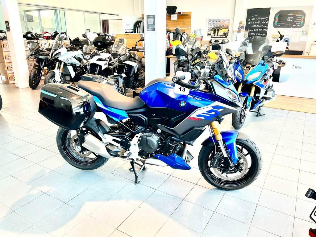 F 900 XR