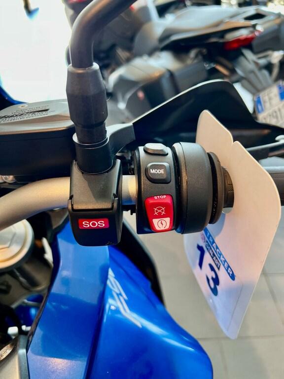 F 900 XR