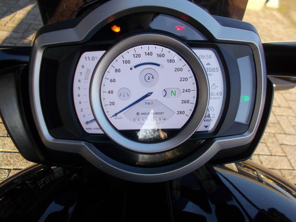 ROCKET III 2500