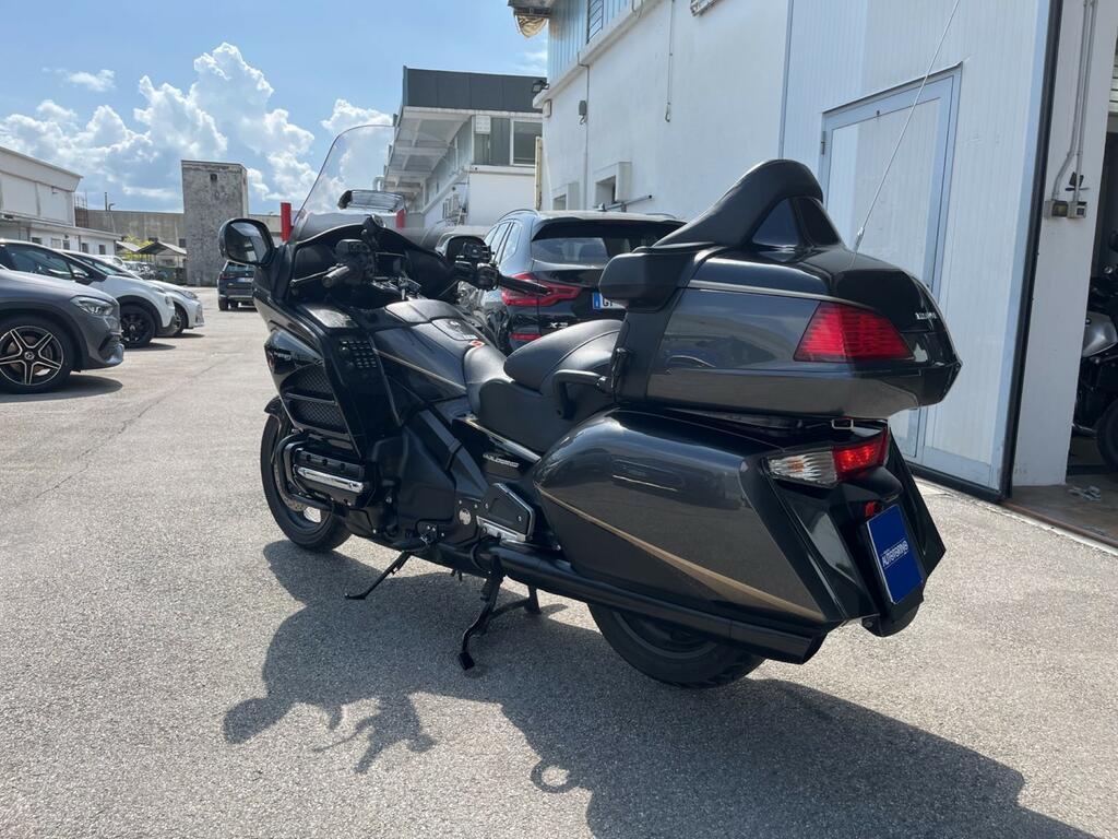 GOLD WING GL 1800 BAGGER