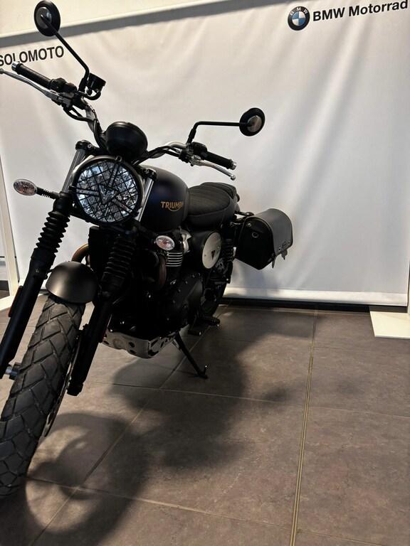 STREET SCRAMBLER 900