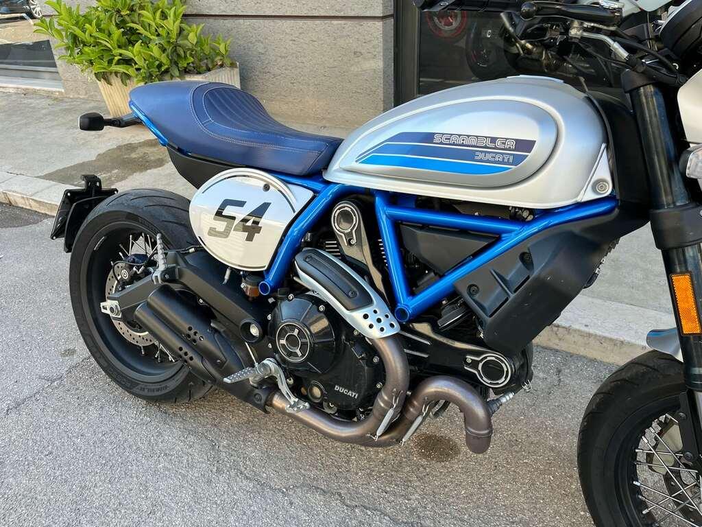 SCRAMBLER 800