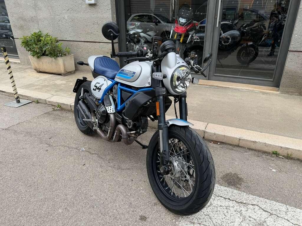 SCRAMBLER 800